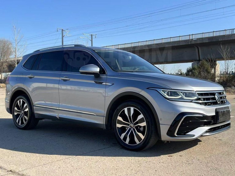 Volkswagen Tiguan, фото 1