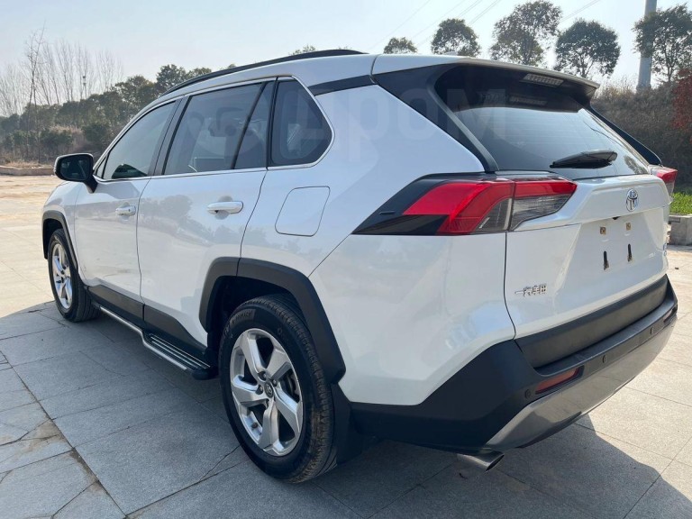 Toyota RAV4, фото 2