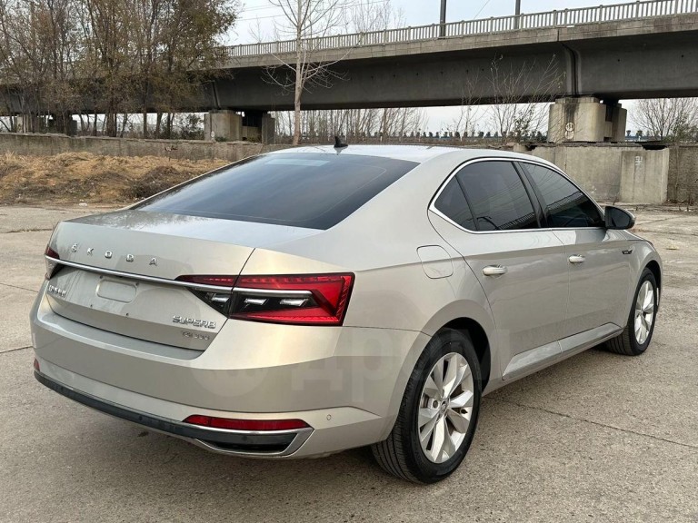 Skoda Superb, фото 3