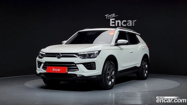 SSANGYONG KORANDO, фото 1