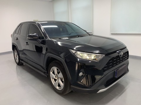 Купить Toyota RAV4