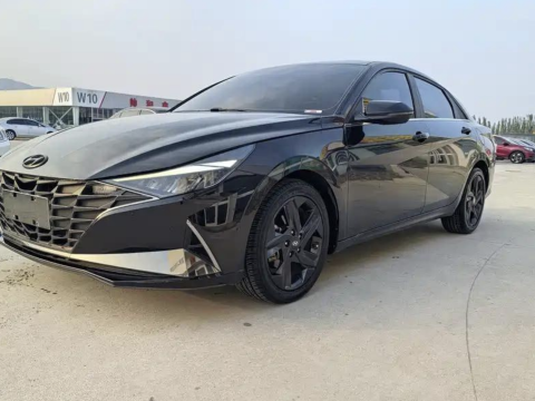 Купить Hyundai Elantra